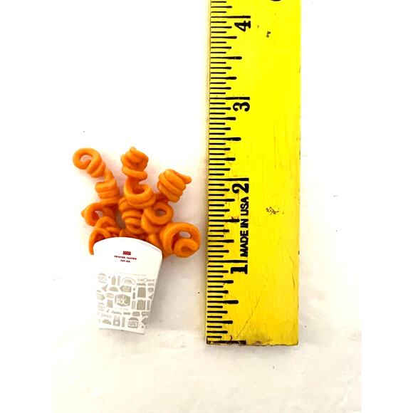 💜 3/$25 💜 Zuru Curly Fries Foodie Mini Brands Frozen Moments Jack In The Box - Picture 4 of 6